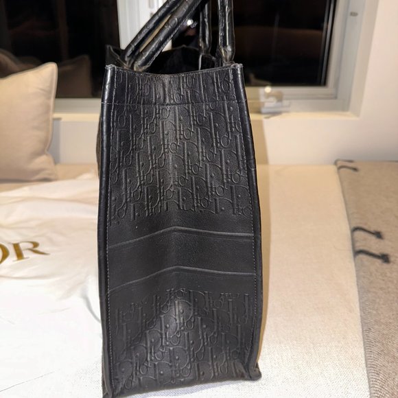 DIOR - LARGE DIOR BOOK TOTE - Picture 9 of 12